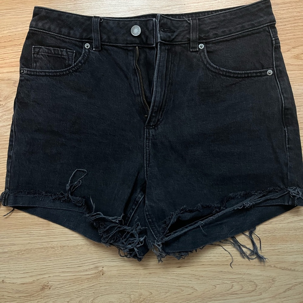 Dynamite black denim jean short sz28